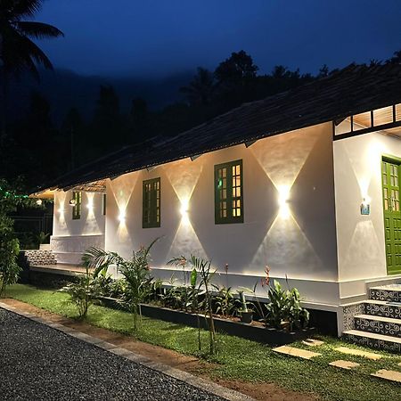 Calm Shack - 2 Bedroom-Boutique Farm Stay Munnar Εξωτερικό φωτογραφία