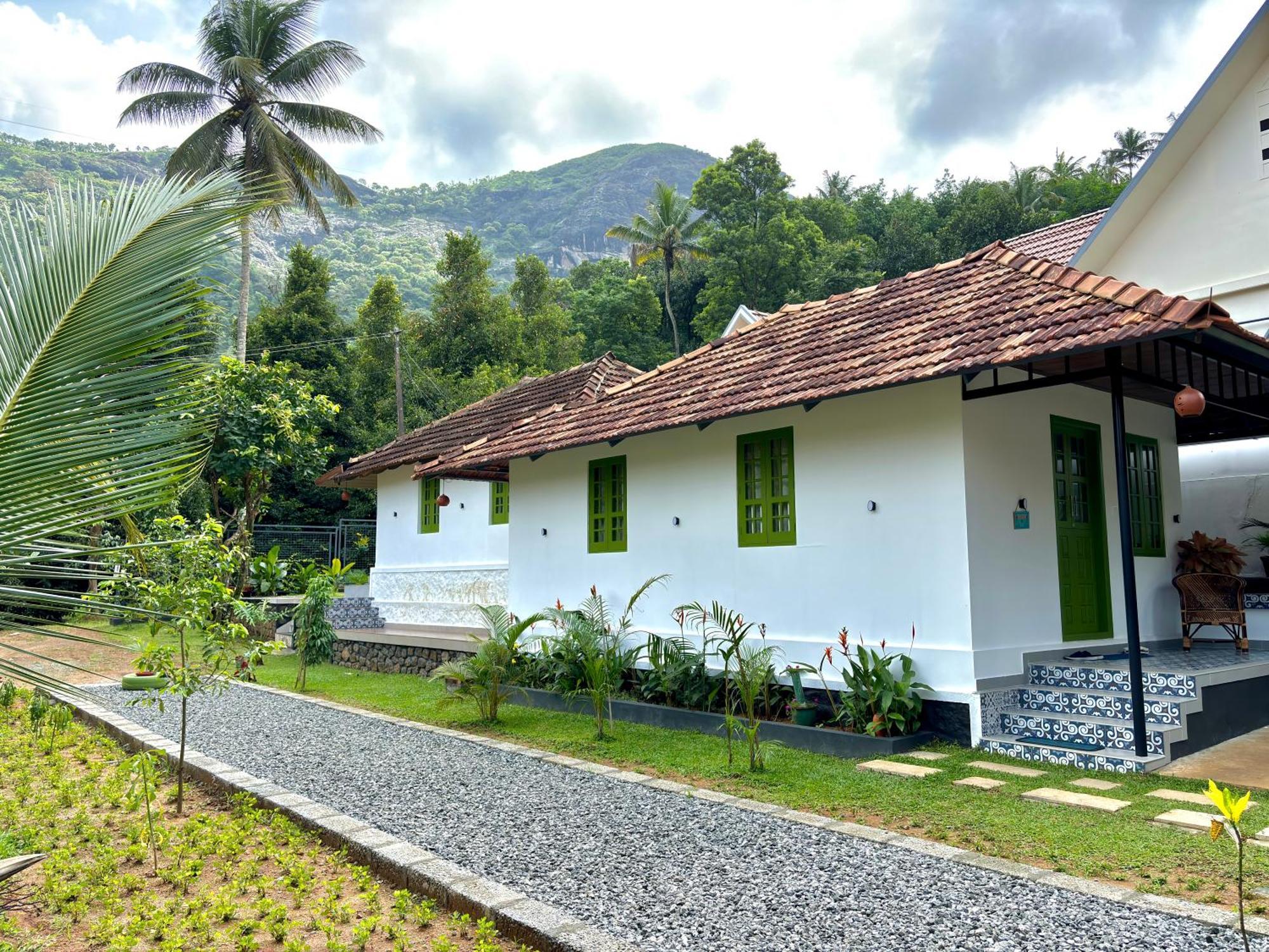 Calm Shack - 2 Bedroom-Boutique Farm Stay Munnar Εξωτερικό φωτογραφία
